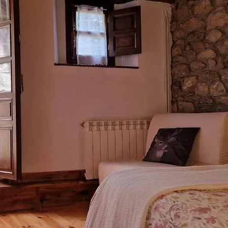 Casa Pio, Desconexion En Picos